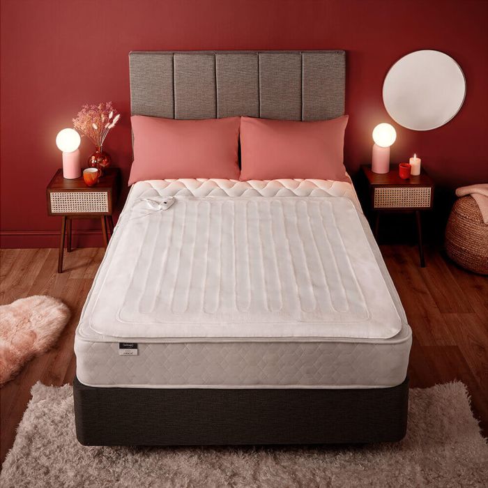 Silentnight Comfort Control Electric Blanket bed