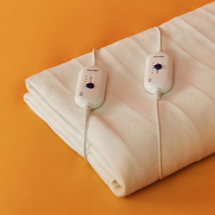 Silentnight Yours & Mine Dual Control Electric Blanket zoom