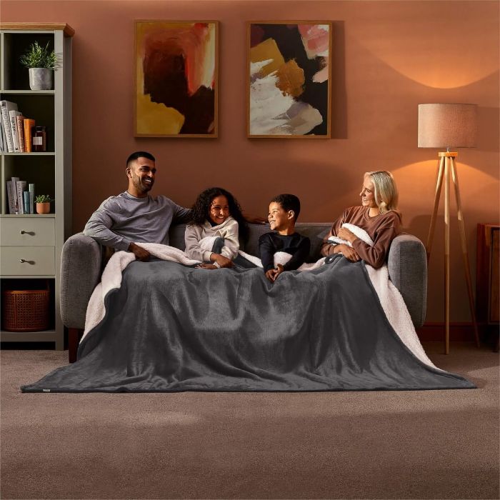 Silentnight Snugsie Giant Blanket family