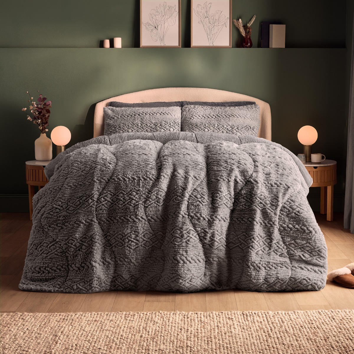 Image of Silentnight Teddy Fleece Coverless Duvet And Pillowcase Set - 10.5 Tog - Grey - Single