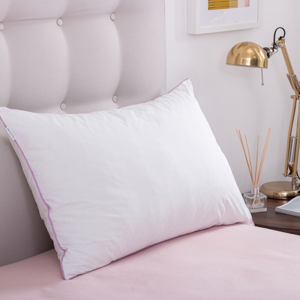 average size of pillow